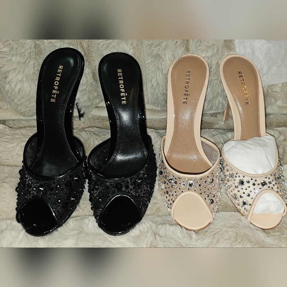 2 PAIRS RETROFETE ALONIA EMBELLISHED SANDAL SIZE 8.5